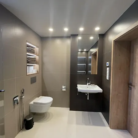Villa In Moravia With Heated Pool فيلة *